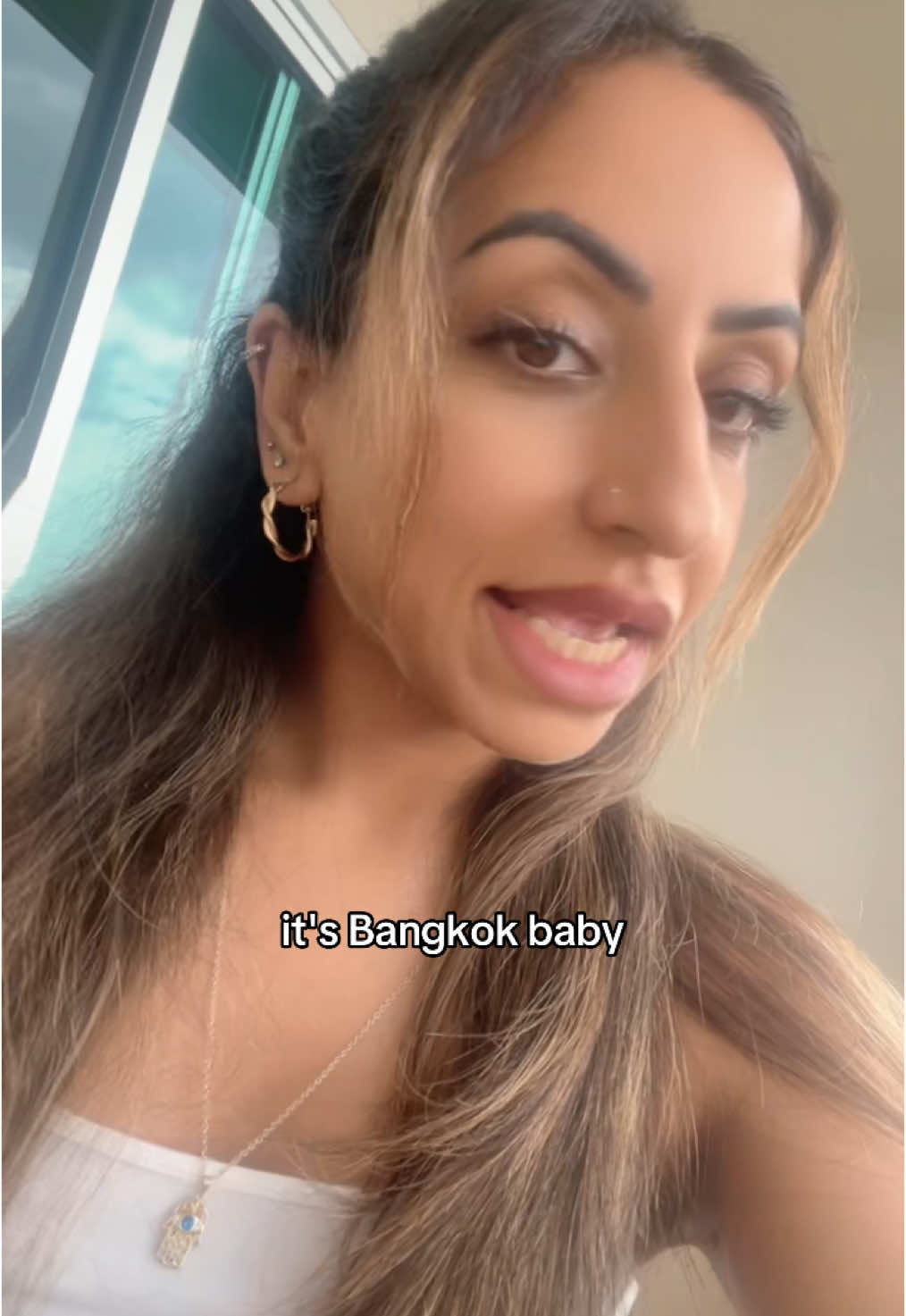 This one is for the long haired ladies!! Thailand advice part1!  7/11 products to the rescue!  #thailand #healthyhair #solotraveller #bangkok #fyp #trending #viral #advice #10k #travelbusinessowner #fyppppp #foryourpage #news #review #travelessentials #travelcontent #contentcreator #content #tipsandtricks #solotravel #traveltips 