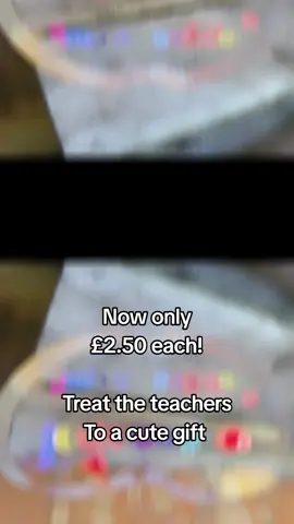 #teacher #teachersoftiktok #teachergift #teacherappreciation #teacherapprecationweek #teacherapple #apple #jigsaw #teacherteacher 