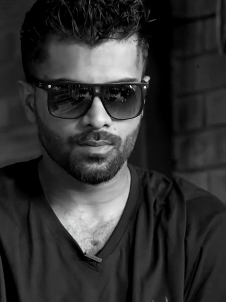 ගෝමස් සමිත් ආවා කෝ රැප් අහන ජනතාව...  . . . #srilankanhiphop #westnahira #thanikalu #srilanka #hiphop #rap #undergroundmusic #Undergroundhiphop #samithgomes #drillteam #katakata #katakaconcert #thaprobane🇱🇰 #bornmanasick #bornloard #drillteam #drillteamwestනාහිර #drillteamwestnahira