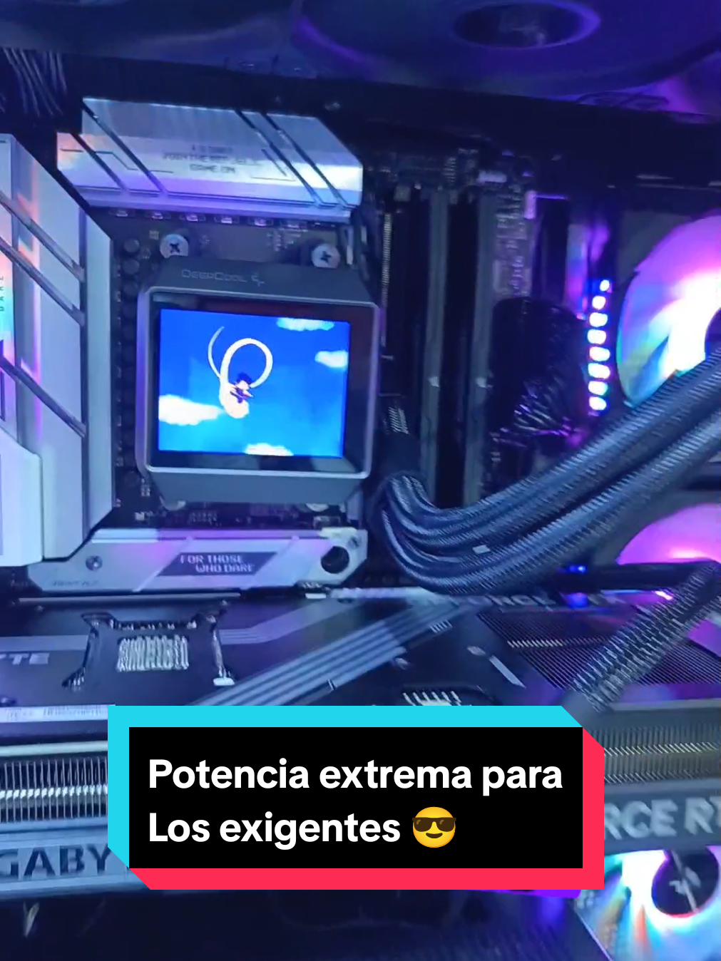 Potencia extrema para los más exigentes 😍 #pc #setup #gamer #tecnologia #rgbsetup #juegos 