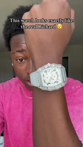 This watch is to nice #accessories #watch #jewlery #watchesoftiktok #watches #watchesformen #waterproofwatch #dealsforyoudays 