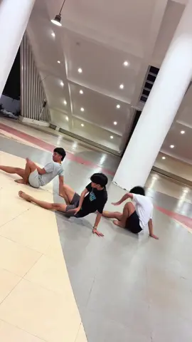 Palarong pambansa dance trend #dancetrend #palarongpambansa #tiktoktrend @dukita25 @Mjjjjjj 