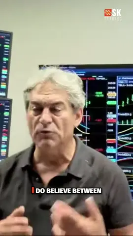 Short-Term Swings. Long-Term Target. 🚛 Stephen’s eyeing 5600–5700 on the S&P by September — but the path won’t be straight. Expect waves of buys & sells. 📈 Palantir led strong — closed near highs 📉 META, NVDA, MSFT reversed to sell on the 30-min 📉 AAPL reversed on 15, 30 & 60-min 💡Learn to trade both sides with confidence — real setups, real signals. Join us at SKTrading.live — link in bio. #MarketOutlook #SP500Target #LiveTradingSignals #StephenKalayjian #SKTrading #Palantir #TechStocks #SmartTrading #LearnToTrade