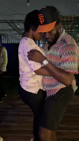 #tenitobi #foryoupage❤️❤️ #ghanatiktok🇬🇭 #ghanatiktokers🇬🇭🇬🇭🇬🇭 #pourtoi #foryoupage❤️❤️❤️ #goviral #kompa #kizombatutorial #kizombadance #kizombaghana #kizombalove #urbankiz #zouk #cotedivoire🇨🇮 #congo #camerountiktok🇨🇲 #congolaise🇨🇩 #viralvideos #trendingsound 