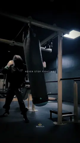 Never stop fighting. #motivation #GymTok #discipline #mentality #musculation #eminem #fyp