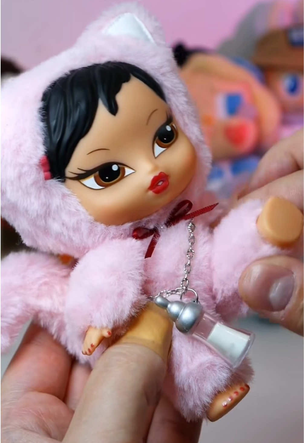 i CANT cut these up.... they're too perfect #bratz #dolls #collector #bratzbubu #unboxing @ebay 