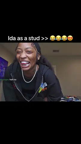 Lmaooo @Positive ida🦋 I’d let you crush 💀 #positiveidaa🦋 #positiveidaa #nadiaxida #idia #lgtbq🏳️‍🌈 #studsoftiktok🌈 #lgbt #studsoftiktok #influencers 