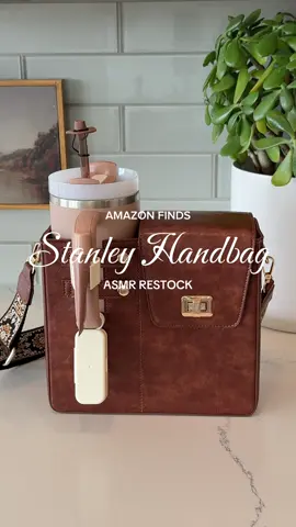 Stanley Hand Bag Restock 🐻👜🤎#tumbleraccessories #stanleyaccessories #stanleypurse #tumblercup #amazonfinds2025 #drinkwareessentials #amazongirlyfinds #amazonprimedaydeals #amazonprimedaydeals2025 #40oztumbler #besthandbags #amazonpursefinds #primedaydeals 