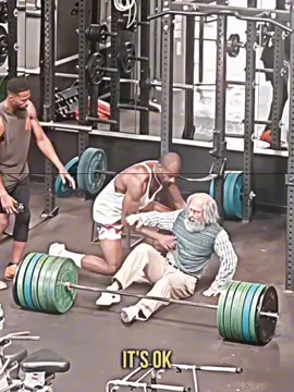 Anatoly aura☠️#anatoly #gym #prank 
