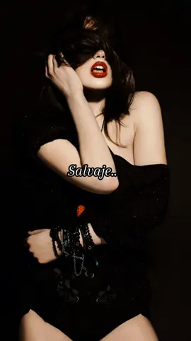 Sígueme si tú también eres Santa y Salvaje ❤️‍🔥 #sensualidadfemeninna #mujersalvaje #fuegointerior #seduccion #santaysalvaje #diariodeencaje #erotismo #energiafemeninaoscura #pidemeloquequieras #mujerseductora 