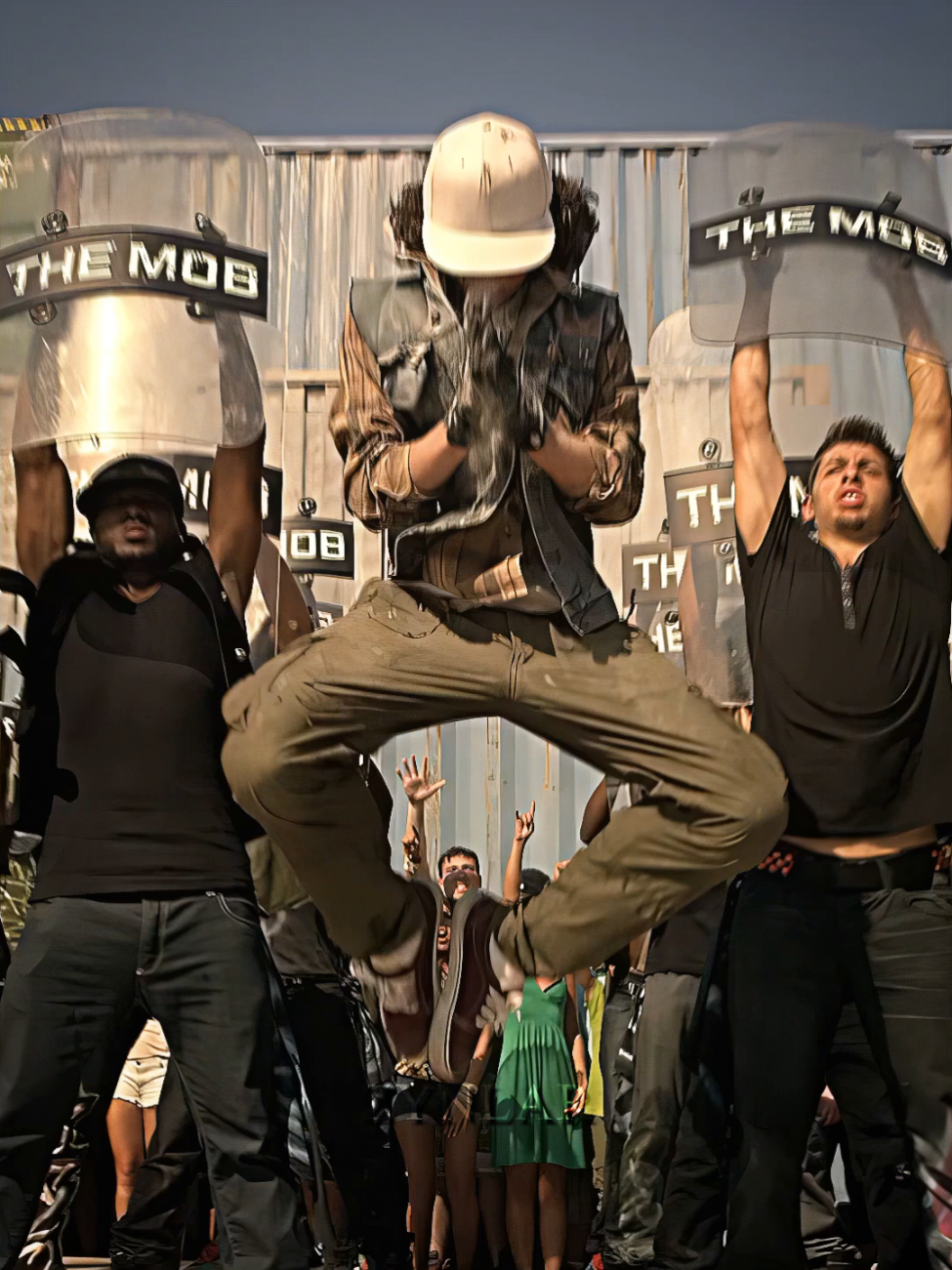Why not Moose? #edit #aftereffectsedits #foryou #fyp #stepup #moose #robertalexanderthethird 