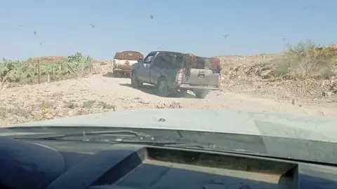 #الشعب_الصيني_ماله_حل😂😂 #الحدود_التونسية_الجزائرية🇹🇳🇩🇿 #ford_ranger #foussena #alg #fypシ゚ #fyyyyyyyyyyyyyyyy #viral #foryou #foryoupage #viralditiktok #views #explore #toutelemonde #followres #trending #capcut #tik_tok #abonné #100k #ترند 
