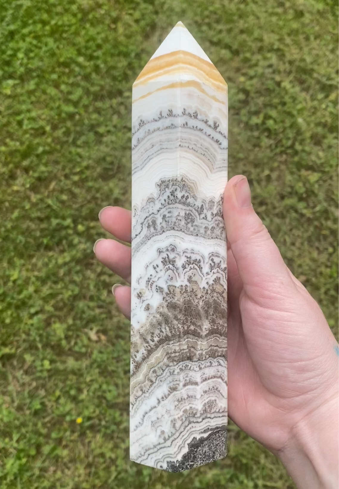 #crystalshop #witchtok #foryou #orangecalcite #crystaltok #fyp #rainbowfluorite #firequartz #fy #fluorite #crystals #rosequartz #pinkamethyst #calcite #crystal #witchesoftiktok #spiritualtiktok #spirituality #feminineenergy 