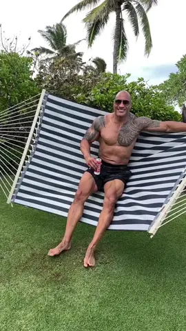 #hollywood #famoso #therock #dwaynejohnson 