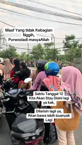Maaf yg sebesar2nya, yg sudah jauh datang malah tidak kebagian.. Hari sabtu pokoke Tak buanyaaakki lagi stok nya yaa #fyp #fyppppppppppppppppppppppp #fypシ゚viral🖤tiktok #estellerviral #estellermbakmar #estehijo #fypdonggggggg #estelerterenakpurwodadi #estellermbakmarjalanjalan #bakaranmbakmar 