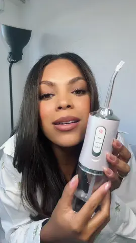IRRIGADOR BUCAL POR MENOS DE 40 REAIS E COM FRETE GRÁTIS NO TIKTOK SHOP #foryou #foryoupage #TikTokShopChegou #NinhoDePrêmios 