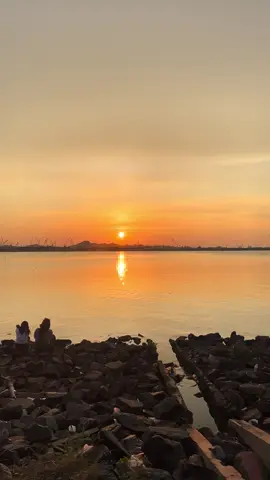 sunset di batam #batam #marina #senja 