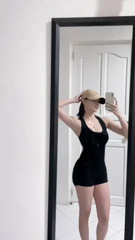 TYPHA WHUT? #hottiediaryph #bodysuit 