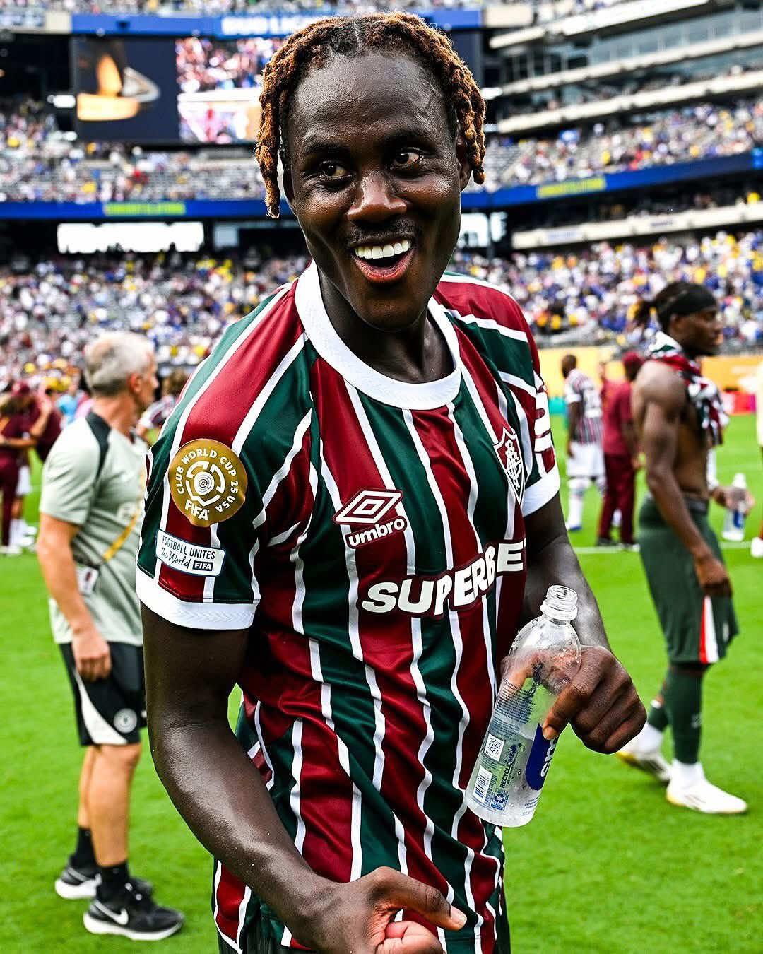 เสื้อลูกพี่ใหญ่🤣 #ชาโลบาห์ #Chalobah #Silva #ซิลวา #CFC #Chelsea #เชลชี💙ทั้งใจ #เชลซี #ตามกะแส #ตามจังหวะ #กระตุกตามจังหวะเท่ๆ #CapCut 