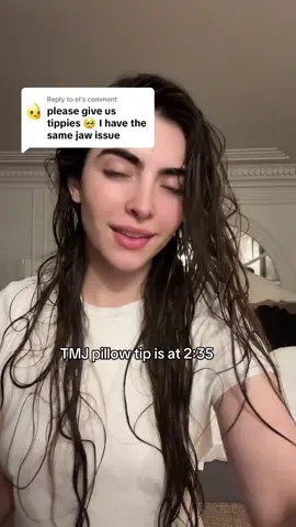 Replying to @el my sleep hygiene to relax my body and help me grind my teeth less ! - Clean and soft bed - Heavy blanket or duvet to feel safe and joint support  - Circadian rhythm optimization wih light - Magnesium glycinate  - cool room temperature  - pillow neck support to prevent bruxism  🧡 pls remember this is what works for me! Always listen to ur doctor 🫶 #tmjtips #bruxism #tmj #tmjdisorder 