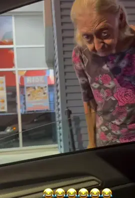 SHE SO MF CAPPPPPP 😂😩😆🤣 @ThatsAceGen  #funny #tiktok #instagram #x #dmv #methhead #like #comment #resposta 