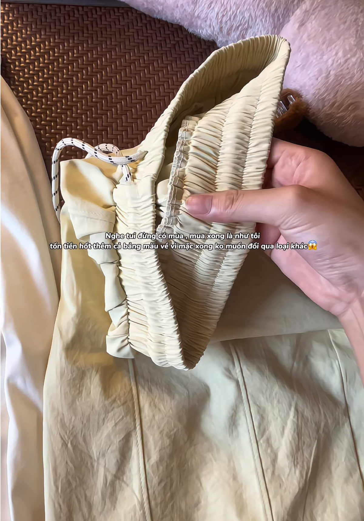 Shop ra màu nào tui hốt màu đó đã ra combo cho mn rùi nhe#meichelarv #viral #xh #thoitrang #quan #quangio #quangiokaki #quanbaggy #quanthung #quanongrong 