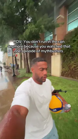 Walk don’t run in the rain 🙇🏾‍♂️