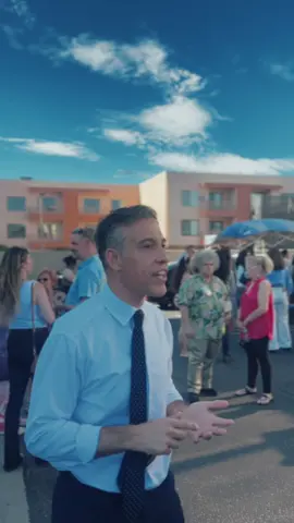 I don’t just talk about showing up—I do it. Our community deserves leaders who are present, who listen, and who fight for local businesses and working families. We were out here today with the people who keep our economy moving. This is what showing up looks like. #AhujaCongress2026 #ChrisAhuja #CD32 #LeadershipLooksLikeThis #smallbusinessstrong 