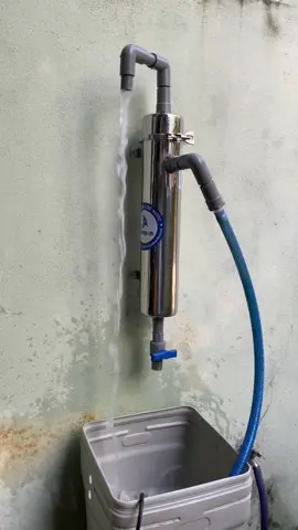 Khả năng lọc nước tuyệt vời của bộ lọc UF. Sở hữu màng lọc uf sợi khô chất lượng cao với kích thước lỗ lọc chỉ 0,01micro sẽ là giải pháp xử lý sạh cho nhiều nguồn nước bị nhiễm bẩn. Màng lọc dễ dàng tháo rời để vệ sinh, tái sử dụng nhiều lần rất tiệt kiệm chi phí. #mànglọcuf #bộlọcuf2000lít #lọctoornguf #hethonglocnuoc 