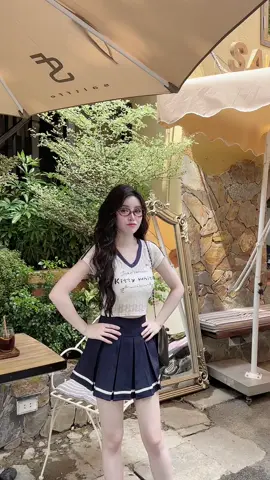 Sao tâm e tệ mà tướng e ngon 😛#lananhclothing2 #thinhhanhtrend #phoidoxinh🥰 #CapCut #xuhuongtiktok #Meme 