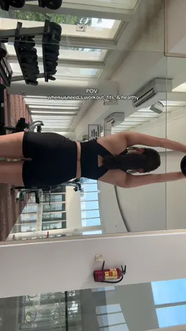 🧘🏻‍♀️