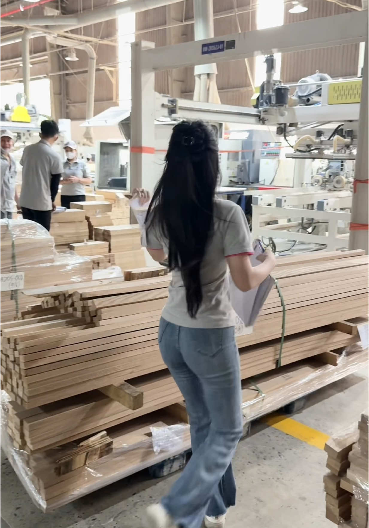 Biết đủ là đủ ☺️ Chứ đợi đủ, nào mới đủ?