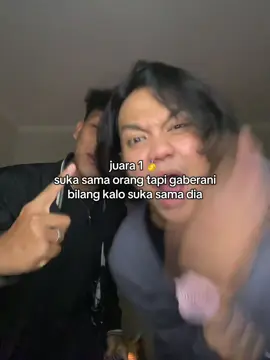 @vadellla 