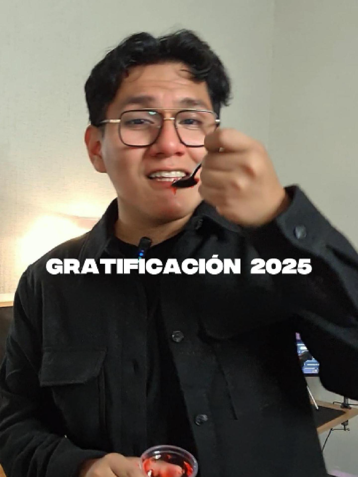 ¿Cómo calcular tu gratificación? ¿Qué es la grati? En este video te ayudo a que puedas calcular tu mismo tu gratificación. Si quieres ayuda para invertir tu grati o tienes dudas, te leo en los comentarios 👇 #gratificacion #grati #leonardovaras #educacionfinanciera 