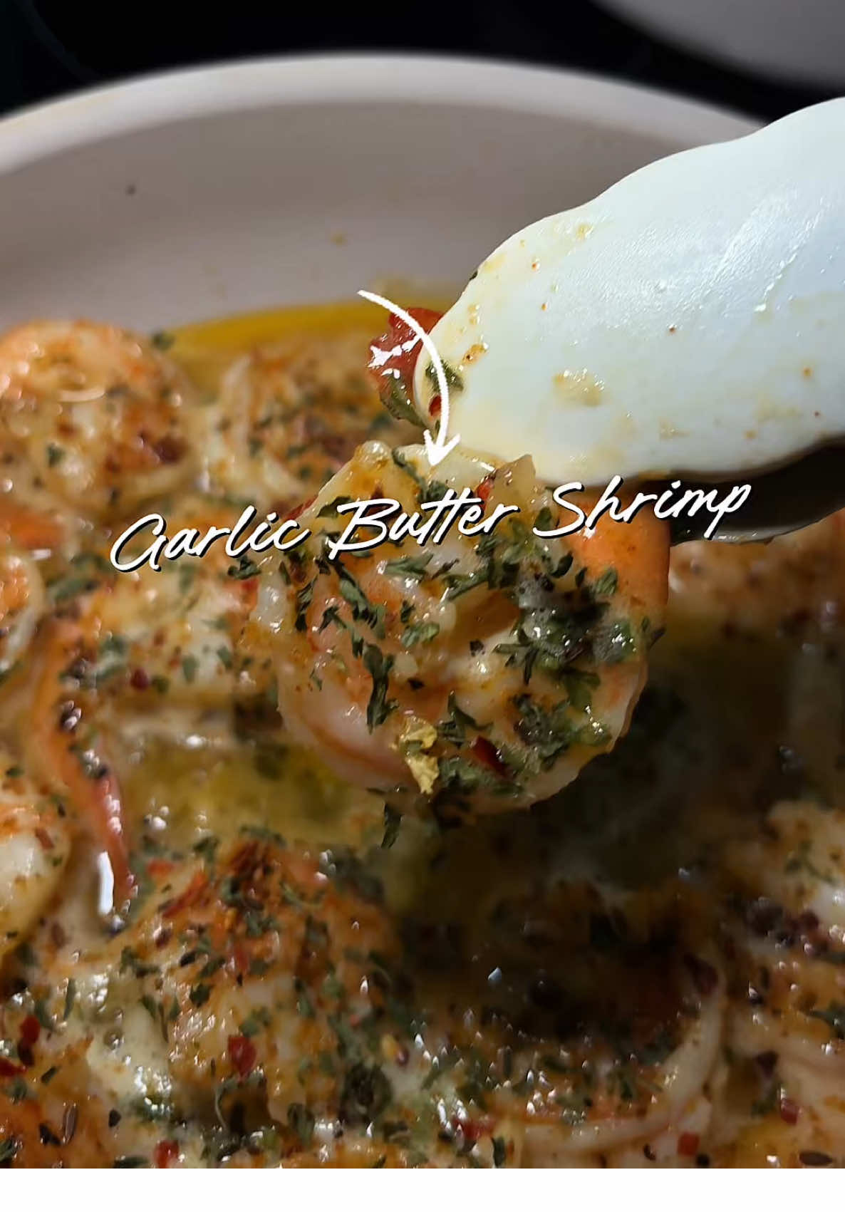 #themrsblakey would you eat this? | Garlic Butter Shrimp & Corn On The Cob | #garlicbutter #shrimp #cornonthecob #quickrecipes  
