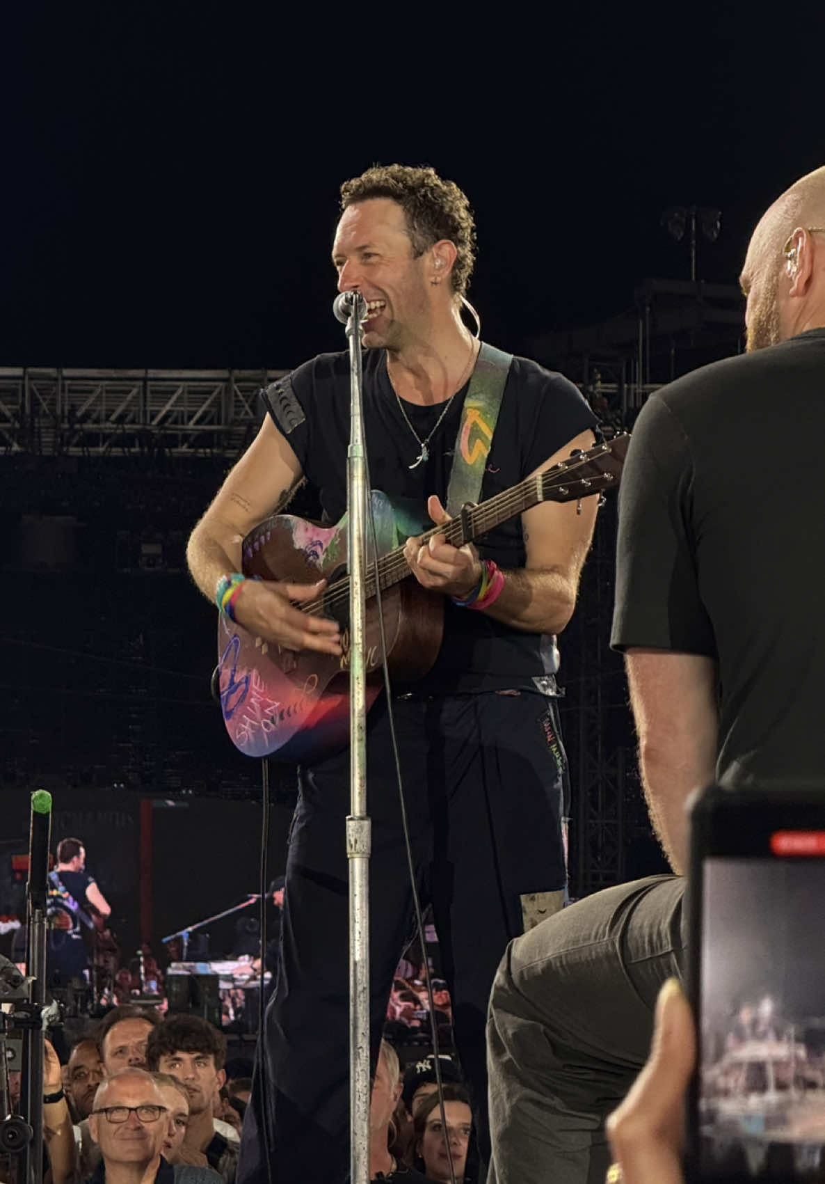 #coldplay #sparks #chrismartin #coldplayconcert #toronto #rogersstadium #toronto #concert #coldplayfans #fyp #foryou 
