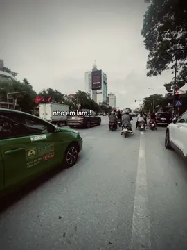Chúng mình không được gặp nhau nhiều, nhưng tình yêu anh dành cho em vẫn vậy còn nhiều hơn mỗi ngày, trong khoảng thời gian không được gặp em anh cố gắng thay đổi học những gì khiến anh trở lên tốt hơn... anh muốn bù đắp lại cho em vì quá khứ của em nhiều muộn phiền. Nếu trong lòng em có nút thắt chặt, thì anh sẽ buộc thành 1 chiếc nơ xinh xắn🤍 #CamXucCuaEm #ddnxuhuong #viral #xhuong #tamtrang 