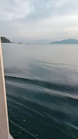 suasana pagi di waka #anaklaut💪⚓  #nttpride🏝🔥 