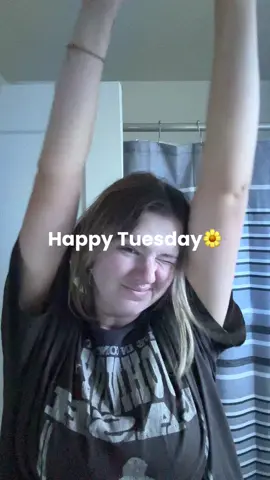 Happy Tuesday! 🌸🌼 #diml #dayinmylife #tuesday #grwm #fyp 
