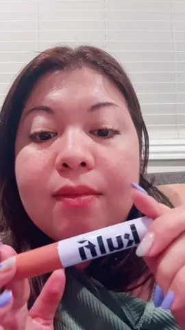 Trying this Kulfi Lip Oil in Rose. Loving the color and stains pretty well! Also does not feel sticky or tacky on the lips which I love!  #kulfibeauty #kulfi #rose #kulfirose #lipoil #lipoilreview 