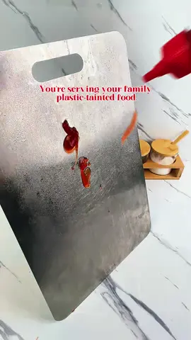 Say goodbye to gross, moldy boards! Antibacterial stainless steel cleans up in a snap!#musthave #upgrade #2025 #choppingboard #homecooking #hacks #hack #usa #fyp#foryou #tiktokmademebuyit #stainlesssteel #cuttingboard #kitchen #musthaves 