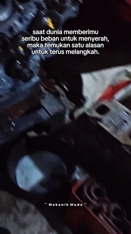 Teruslah melangkah meskipun lelah🙂 #mekanik #mekanikmuda #mekanikmudapunyacerita #mekanikindonesia #fy #fyp #fypage #fypp #fypシ゚ #storytime #storytimes #phanterturbo #panther  #disel #isuzu #isuzupanther #isuzupantherindonesia #storymekanik #storymekanikmuda #storybengkel #mekanikmalam #mekanikalatberat #mekaniktambang #mechanic #mechanical #otomotif #mekanikmobil #mekanikhandal #mekanikamatir 