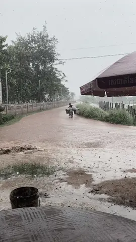 ជីវិតពិត មិនដូចរឿងនិទាន😌💔#fypシ゚viral🖤tiktok #fyp 
