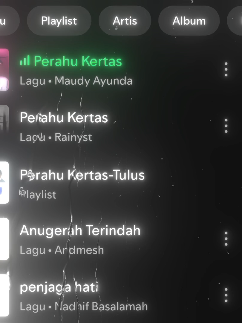 perahu kertas-tulus version >>> . . . #lyrics #music #spotify #viral #trending #fyp #foryou #foryoupage