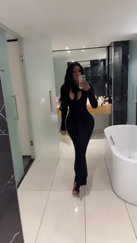 You come 1st ❤️ #richblavkgirltiktok #spoiltgilrfriend #fypシ゚viral #naoflop 