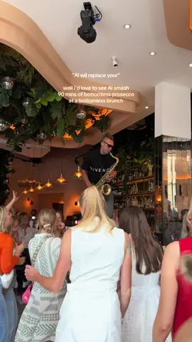 Good luck with that xx #palmhouse #bottomlessbrunch #ai #london 