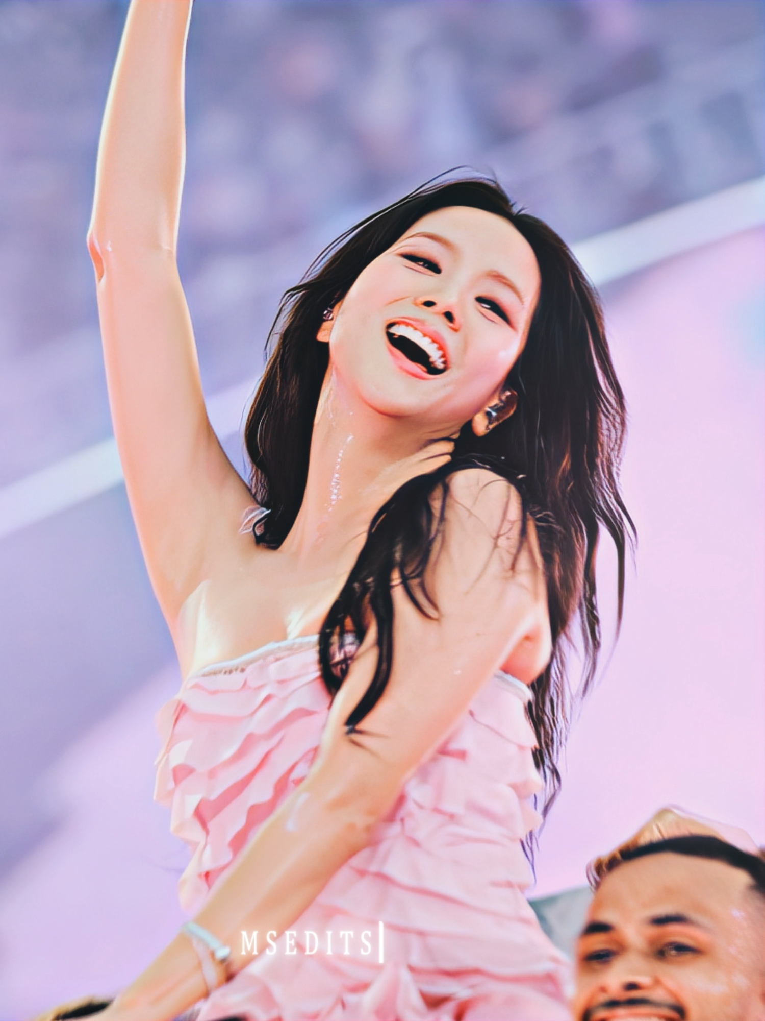 SHES A FAIRY 🤩 #jisooblackpink #jisoo #kimjisoo #blackpink #jisooedit #blackpinkdeadline #kpop #kpopfyp #viralllllll #aftereffects #blowthisup @jisoo
