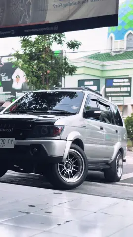 POV kaca film anak baik🗿 #isuzu_thailand #isuzupanther #isuzuthailand #isuzucrosswind #isuzupanther #panthermania #isuzupantherindonesia #panthermodifikasi #panthertiktok #isuzu4ja1 #4ja1ลุยน้ําท่ามก้านสุบคด #teamisuzu #motuba #motubaindonesia #dieselgang #dieselmechanic 