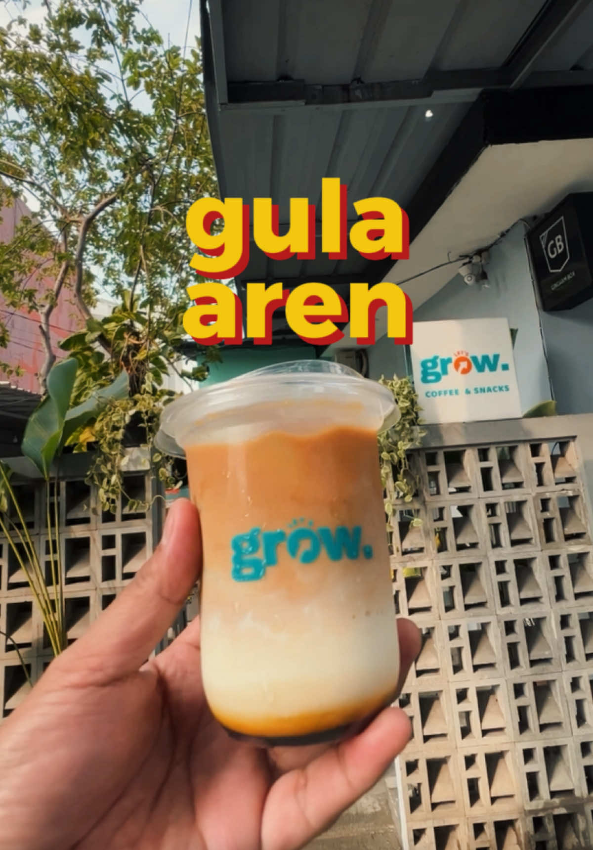 Tenang… ada kopi gula aren yang bisa ngeredain. Duduk, nikmatin, reset.  Let’s Grow #kopirawamangun #inforawamangun #rawamangun #kulinerrawamangun