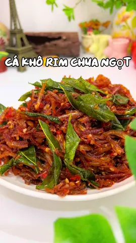 Cá khô rim thế này có phải đi mua thêm gạo cắm cơm không nhỉ? #HảoThíchVàoBếp #thíchvàobếp #thíchnấuăn #nấuăncùngtiktok #vàobếpcùngtiktok #mónngonmỗingày #cakhorimchuangot 